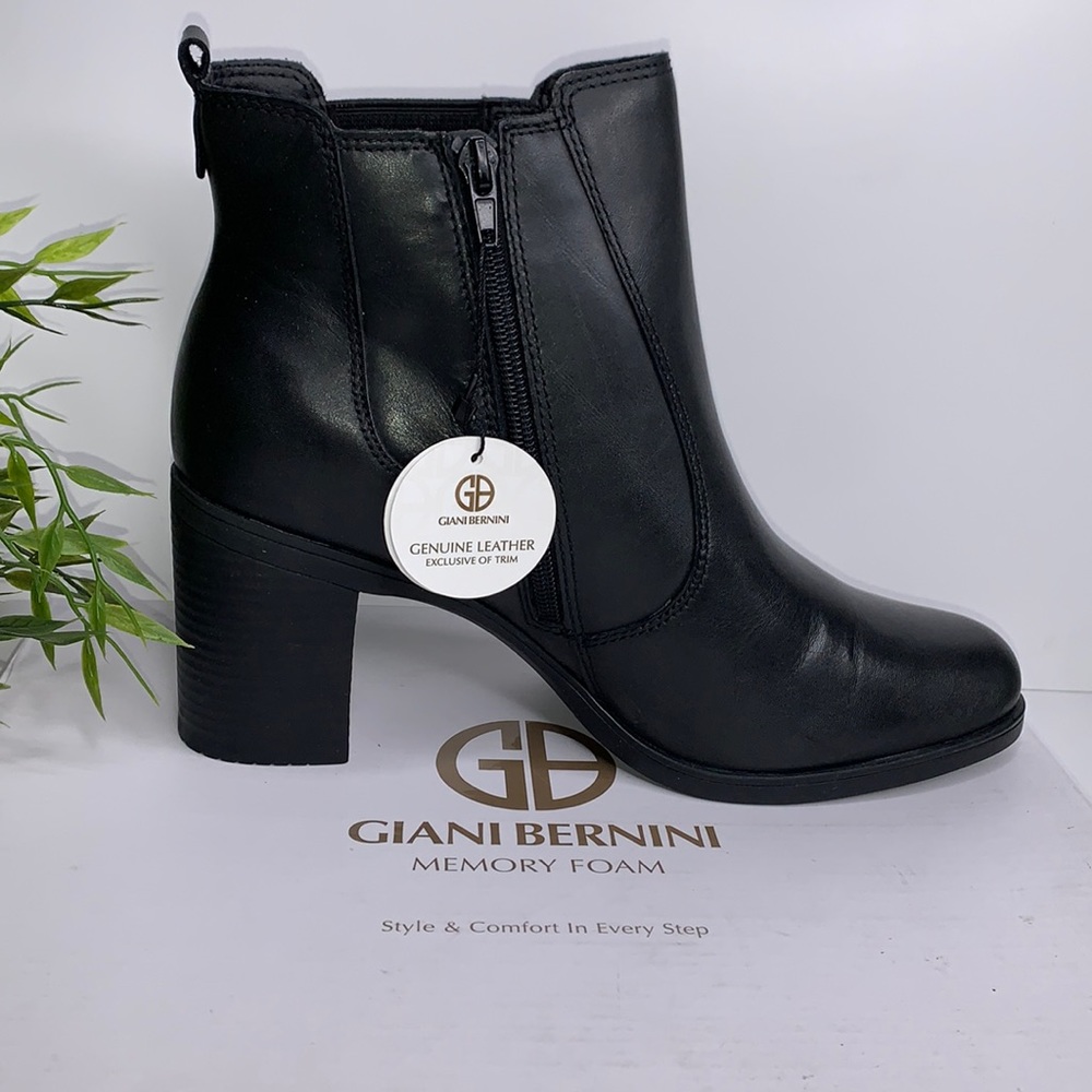 GIANI BERNINI Women's Black Korma Ankle Booties